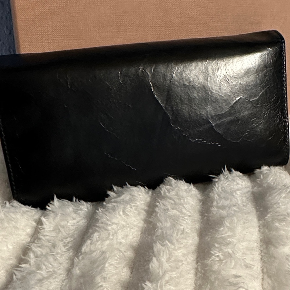 Miu Miu Black Leather Wallet with Gold Accent - Picture 3 of 10
